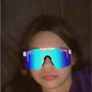 Meet your Posher, Jada